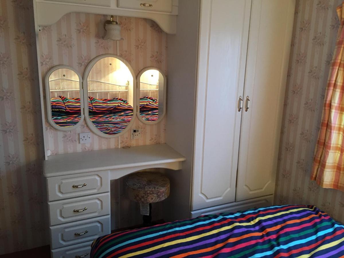 チャペル・セント・レオナルズ 8 Berth Caravan Golden Anchorヴィラ エクステリア 写真
